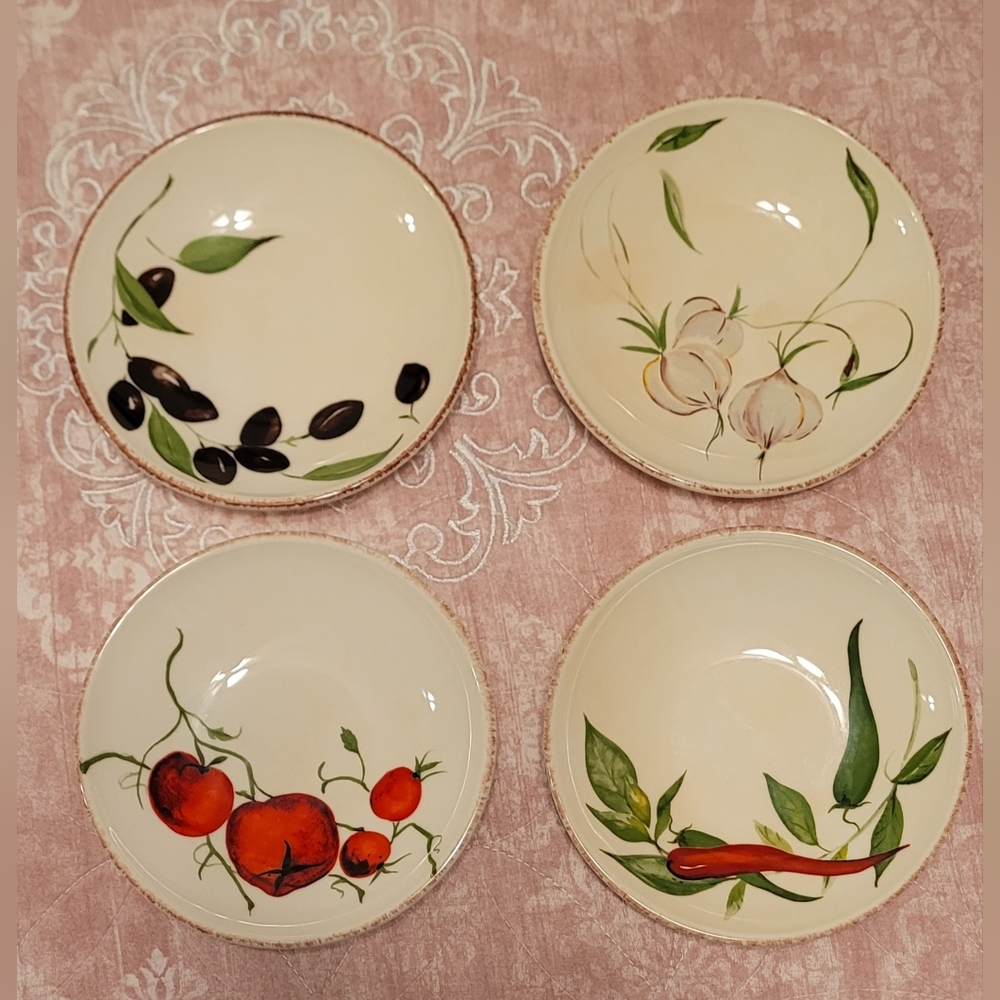 4-Crate&Barrel Vintage Dipping Bowls/Plates